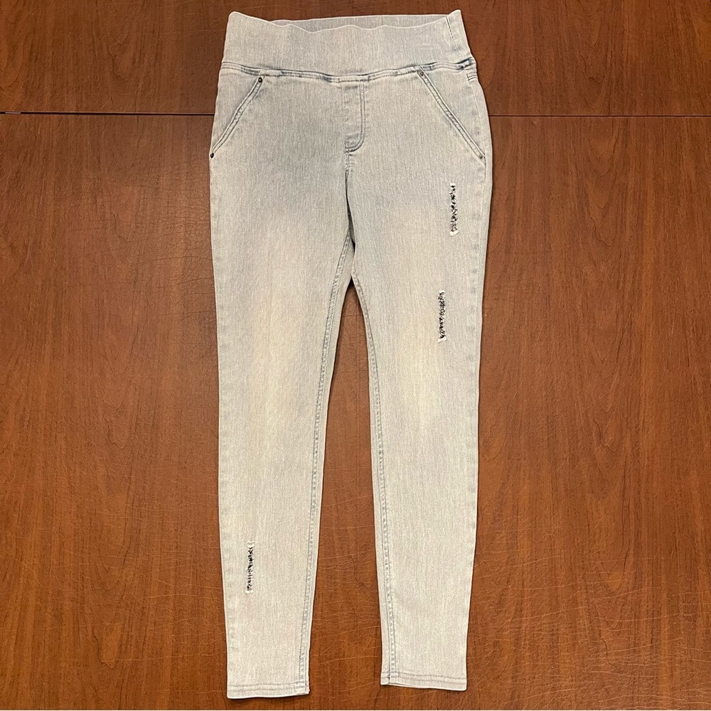 Anna & Ava NWT Women's Acid Blue Wash Ripped Pull-On Jeggings Denim Leggings M